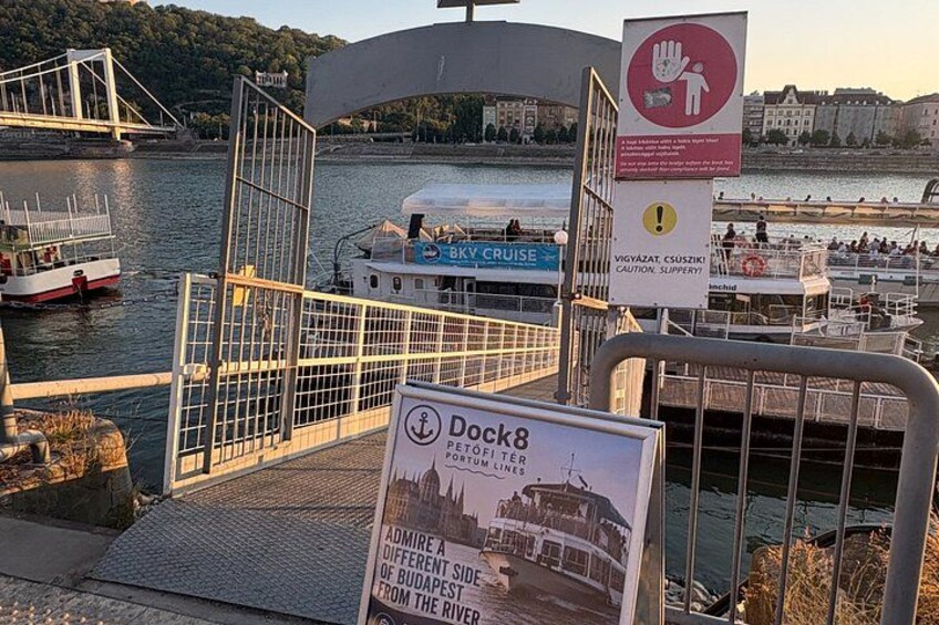 Budapest 50-Minute Sightseeing Cruise With Parliament View (d8) 2