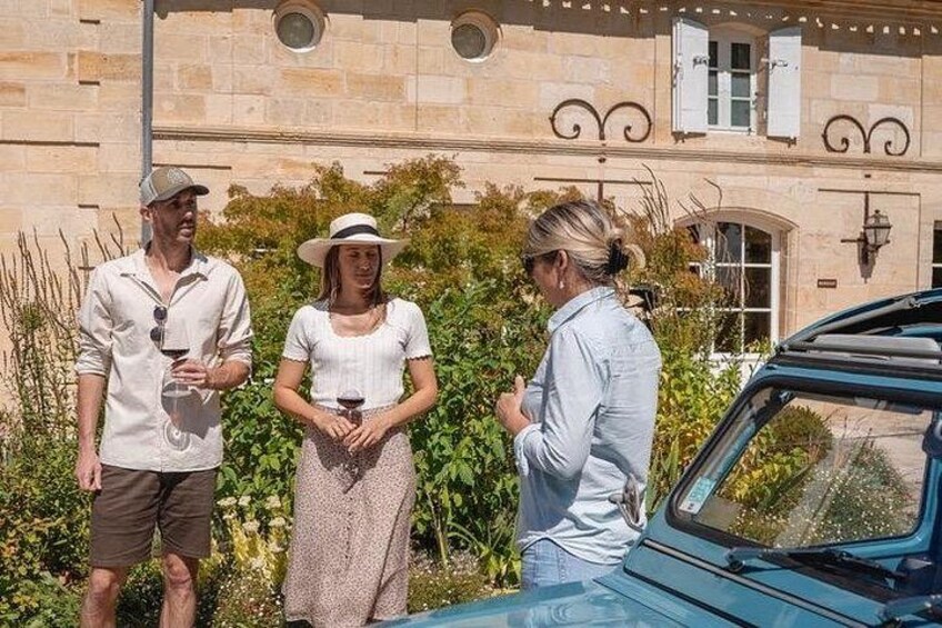 Full day tour to Saint Emilion private tour classic car. 1