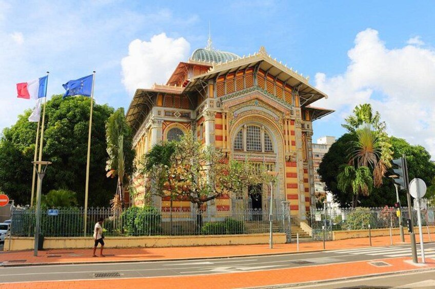 Schœlcher Library: The architectural jewel with a thousand colors and mosaics, originally built for the World's Fair of Par 4