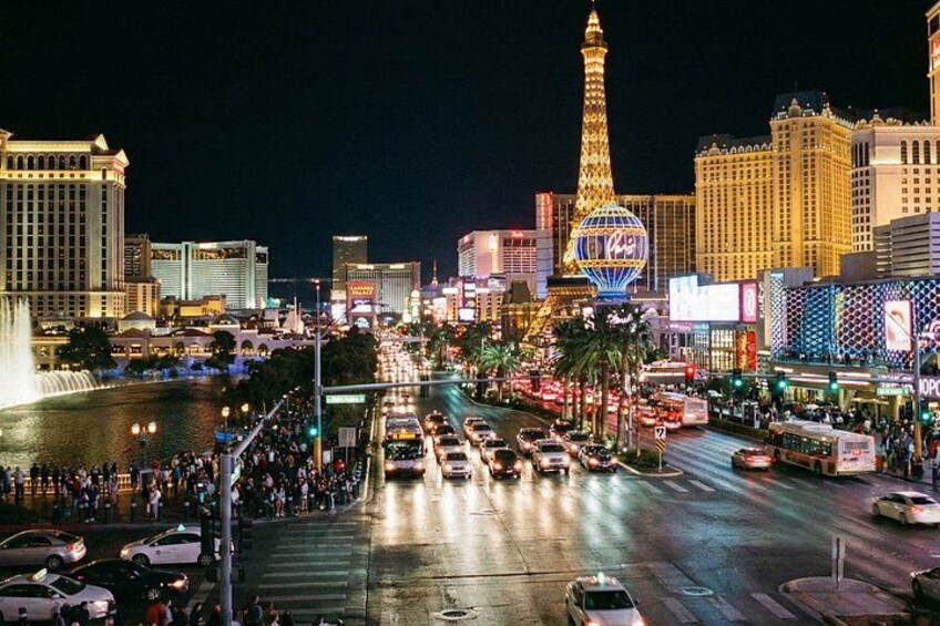 Discover Vegas Hidden Spots: Your Self-Guided Tour 1