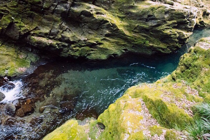 Takachiho Gorge Shrine and Aso Volcano Helicopter 3