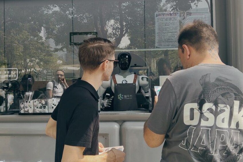 Shenzhen Tour: Robotaxis, AI Robots & Drone Delivery Experience 5