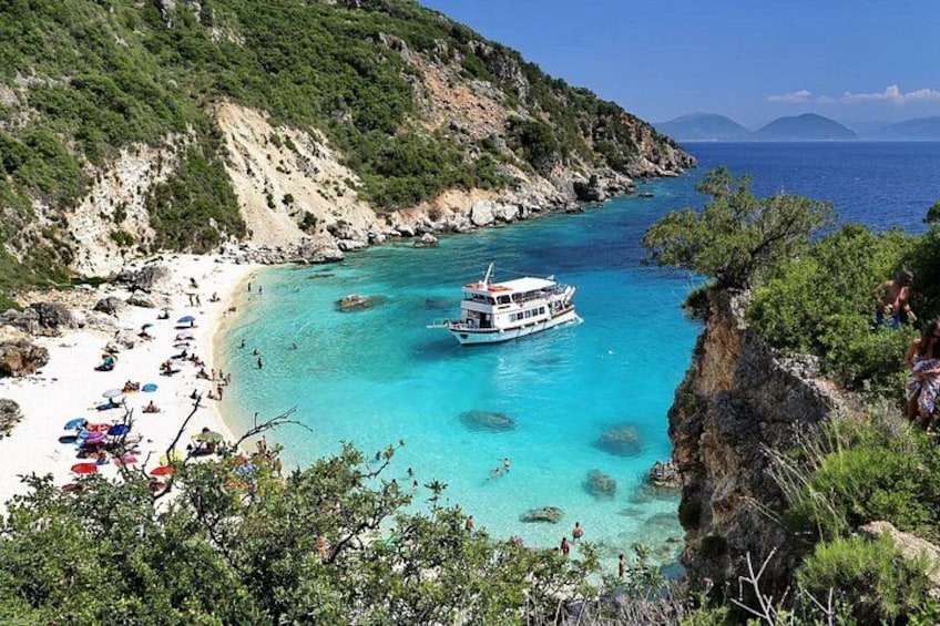 Boat Tour in Egremni, Porto Katsikia and Agiofili in Lefkada 3