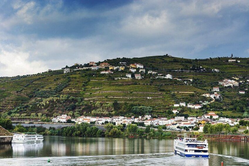 Régua Porto Cruise and Train Ride back to Régua 2
