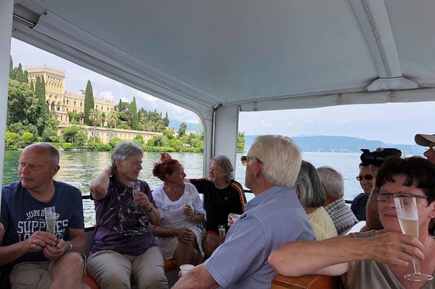 Guided Boat Tour of Lake Garda Isola del Garda and Salò 5