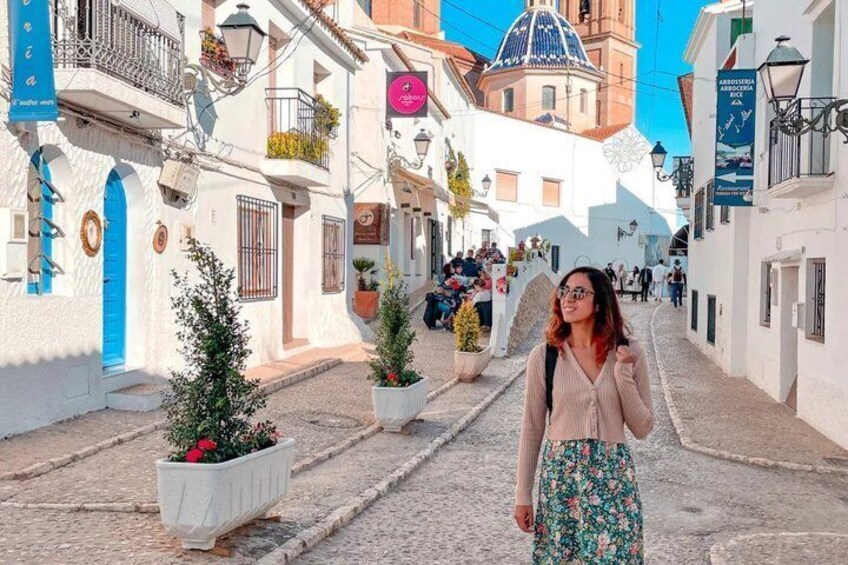 Day trip to Guadalest, Altea and the beach from Valencia 4