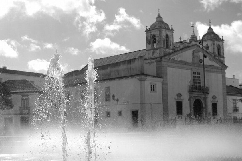 The Square 1