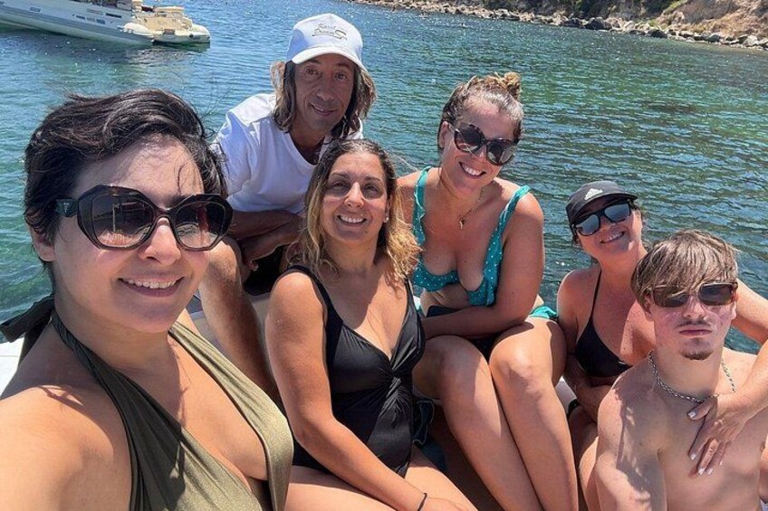 Boat Tour in Cagliari: Devil’s Saddle, Swimming & Snorkeling 4