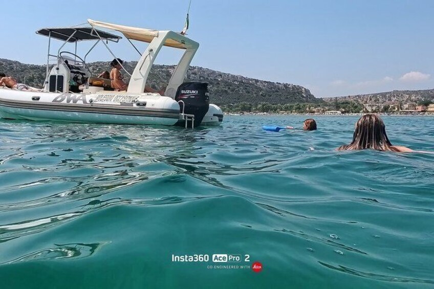Boat Tour in Cagliari: Devil’s Saddle, Swimming & Snorkeling 5