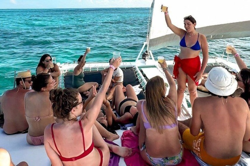 All-Inclusive Catamaran Cruise Deluxe Tour to Isla Mujeres 3