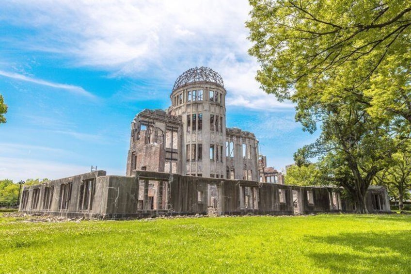 Hiroshima Group Walking Tour With Local Guide 2