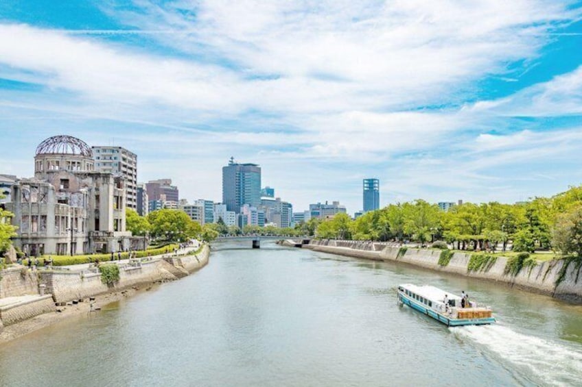 Hiroshima Group Walking Tour With Local Guide 1