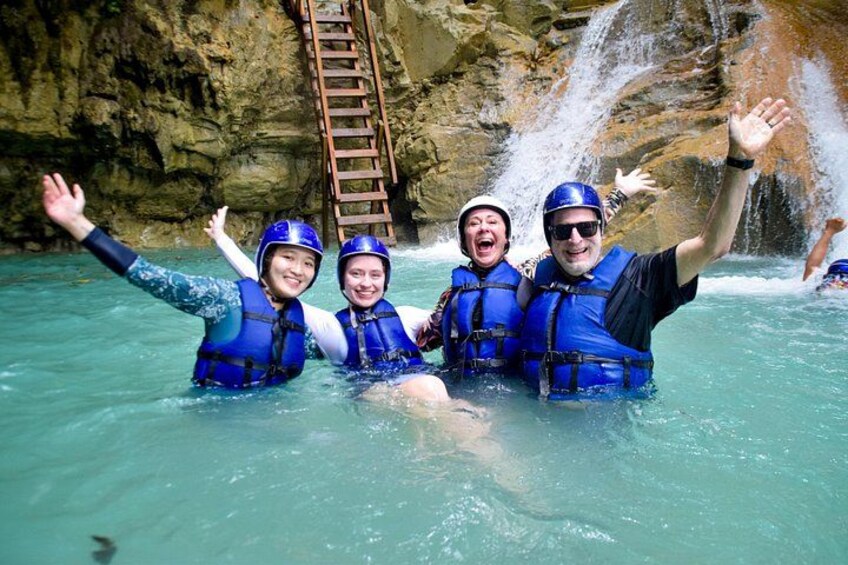 Jump, laugh and conquer the 27 waterfalls! 1