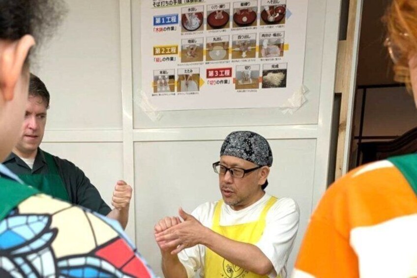 Authentic Tokyo Soba Making Experience with a Japanese Soba Chef 2