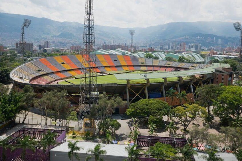 Full Tour of the Most Famous Places in Medellin 2