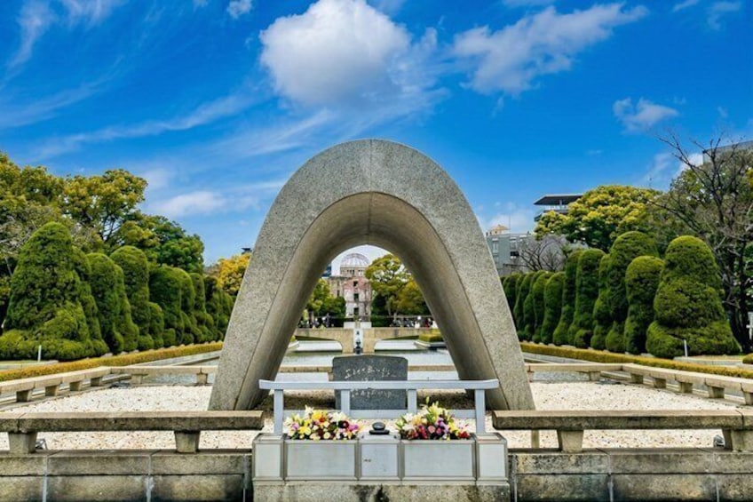 Hiroshima Group Tour: Learn the Story Behind the Atomic Bomb 3