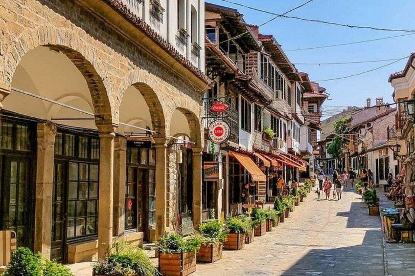 Day Trip to Bulgaria and Veliko Tarnovo from Bucharest 2