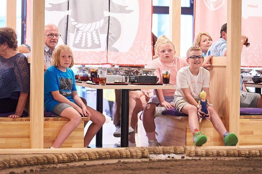 Tokyo Sumo Experience: Wrestler Challenge Hotpot & Mochi-Pounding 3