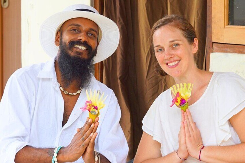 Learning the art of Balinese offerings, guided by local wisdom 1