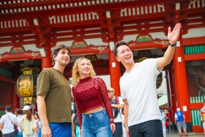 Tokyo: Asakusa, Senso-ji temple & Shrine Walking Tour 1