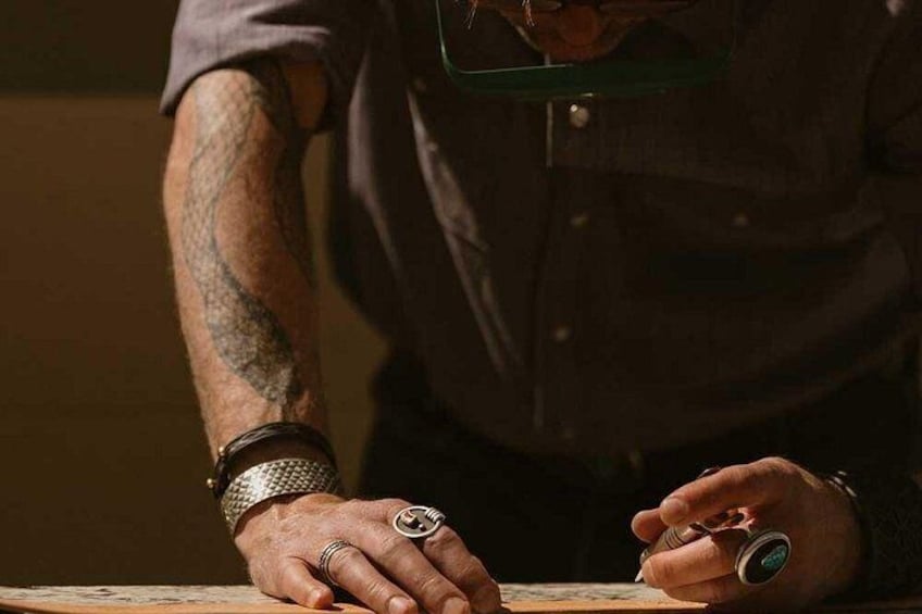 Learn the Art of Leather Tooling 1