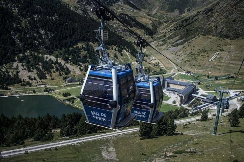 Private Tour to Vall de Nuria with the Pyrenees Mountain Train 3