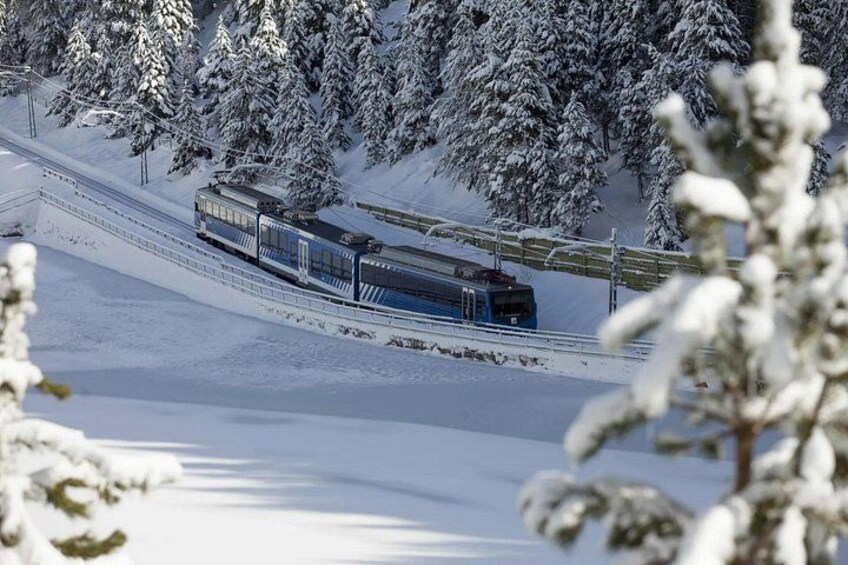 Private Tour to Vall de Nuria with the Pyrenees Mountain Train 2