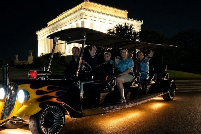 Washington, DC: Sunset & After-Dark Monuments Tour by E-Cart 2