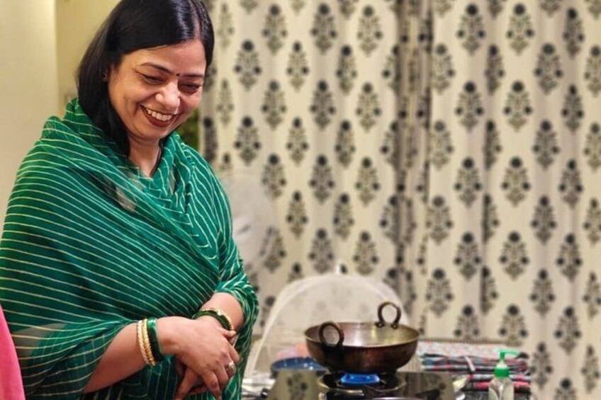 Traditional Rajasthani Cooking Class with Local Family in Pushkar 3