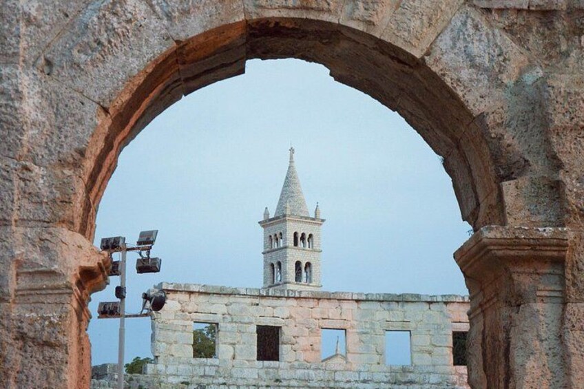 Pula Private Walking Tour Experience 3