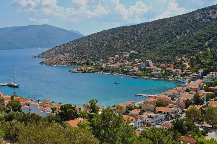 Kefalonia Half Day Tour Melissani Lake and Drogarati Cave 4