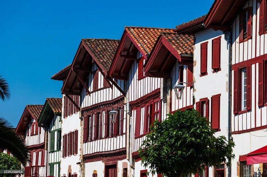 Day trip from Bayonne or Biarritz to Espelette & Zugarramurdi 5