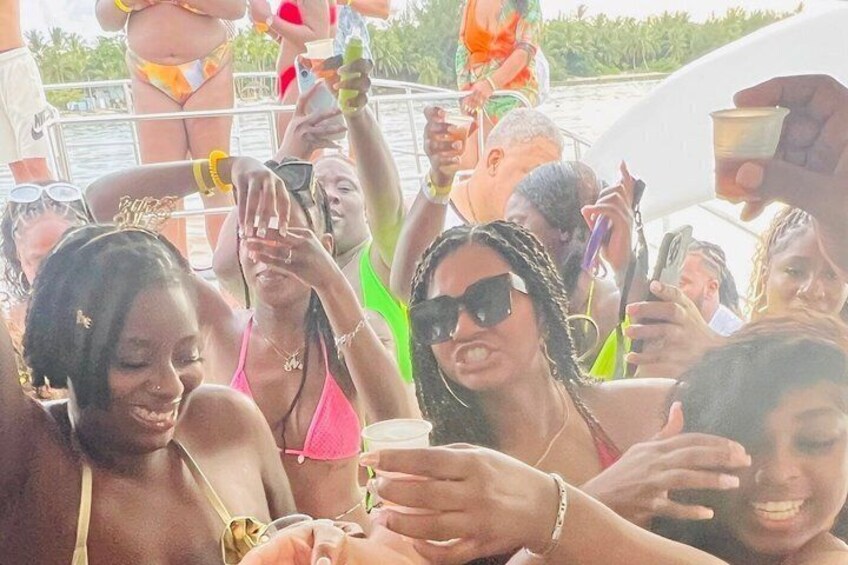 Punta Cana Hip Hop Party Boat with DJ Open Bar and Views & pickup 5