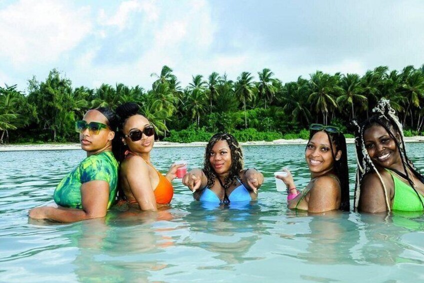 Punta Cana Hip Hop Party Boat Adults Only, DJ & Open Bar & pickup 4