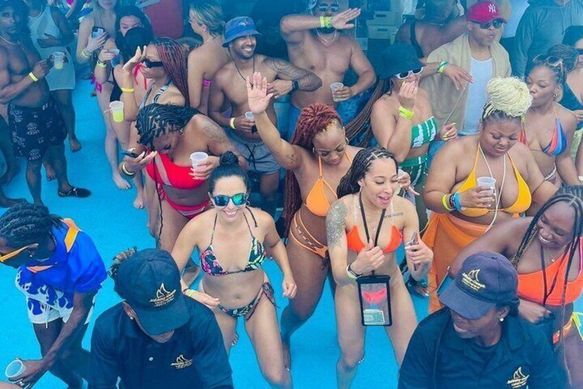 Punta Cana Sunset Hip Hop Party Boat with DJ and Drinks & pickup 5