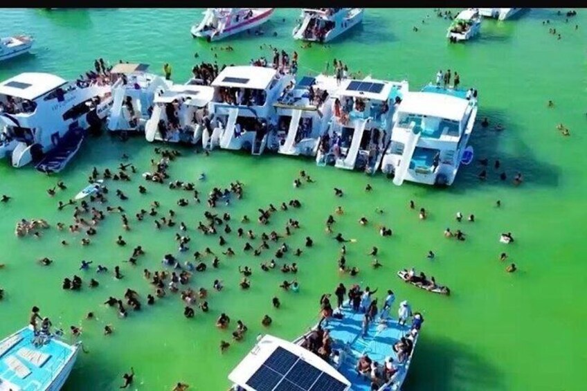 Punta Cana Sunset Hip Hop Party Boat with DJ and Drinks & pickup 1