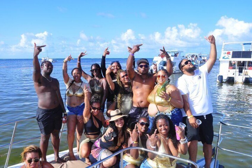 Punta Cana Sunset Hip Hop Party Boat with DJ and Drinks & pickup 2