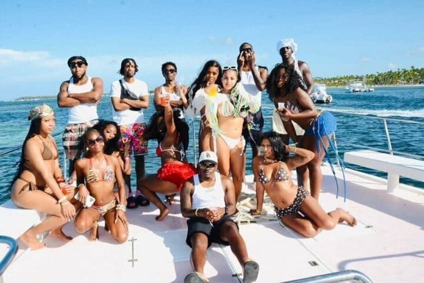 Punta Cana Sunset Hip Hop Party Boat with DJ and Drinks & pickup 4
