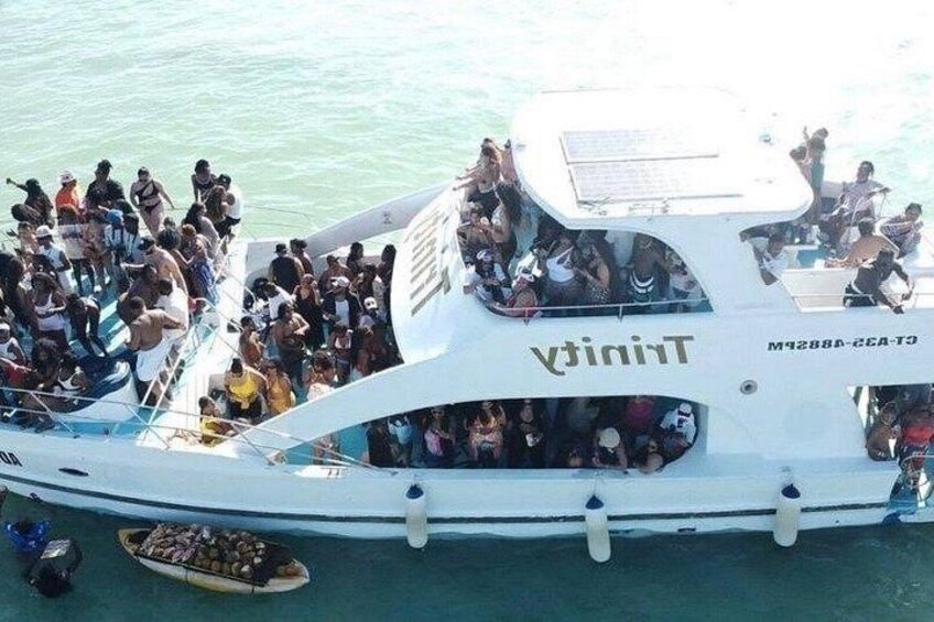 Punta Cana Adults-Only Hip Hop Party Boat with Live DJ, Open Bar 1