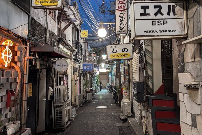 Tokyo True Crime and Ghost Stories Tour 1