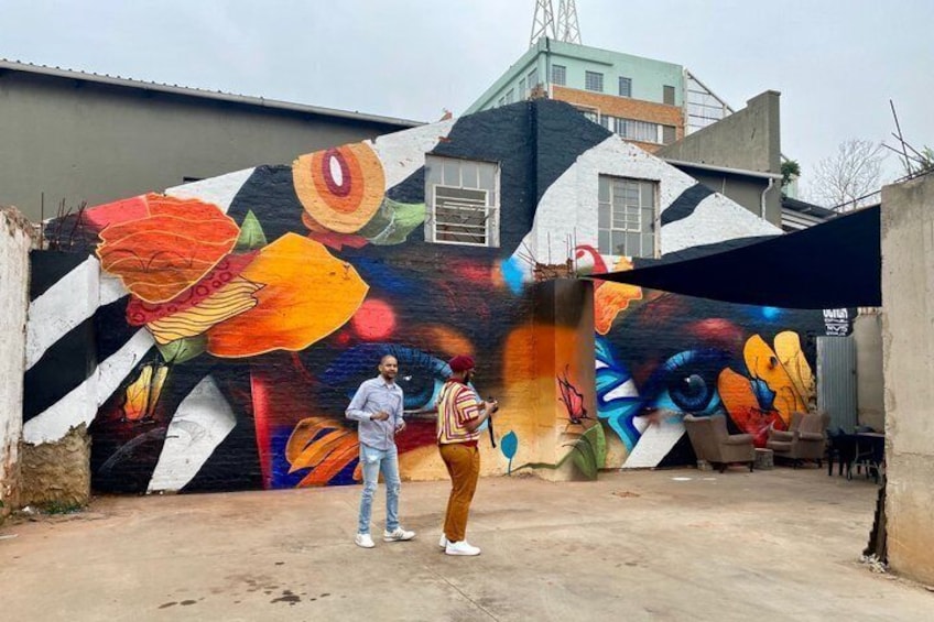 Massive Wall Murals and Masterpieces that add colour to the City's walls! 5
