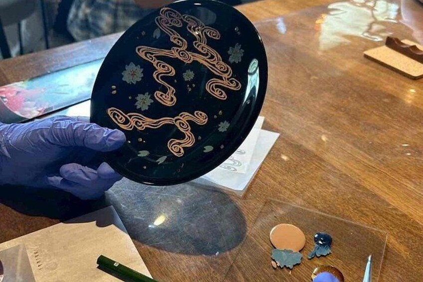 Hands-on Lacquer Painting Experience 4