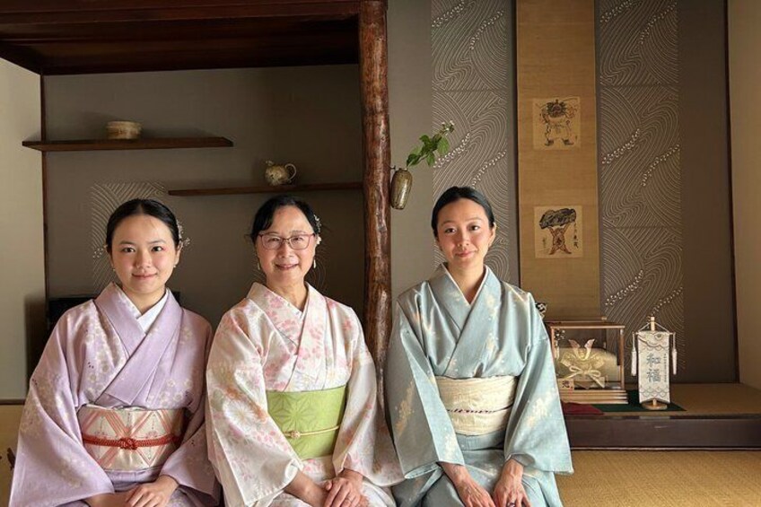 Kanazawa Machiya: Private Tea Ceremony with a Local Tea Master 3
