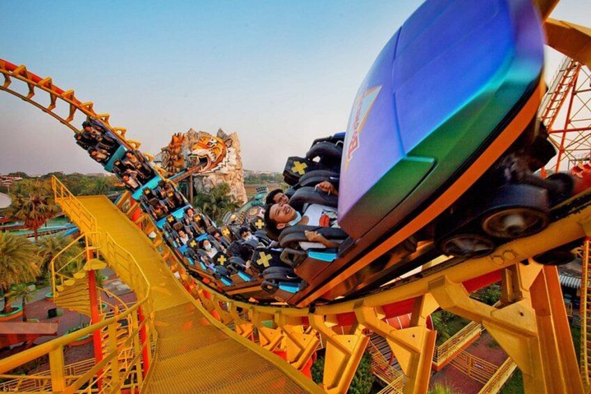 Siam Amazing Park Entry Tickets with International Buffet Lunch 3