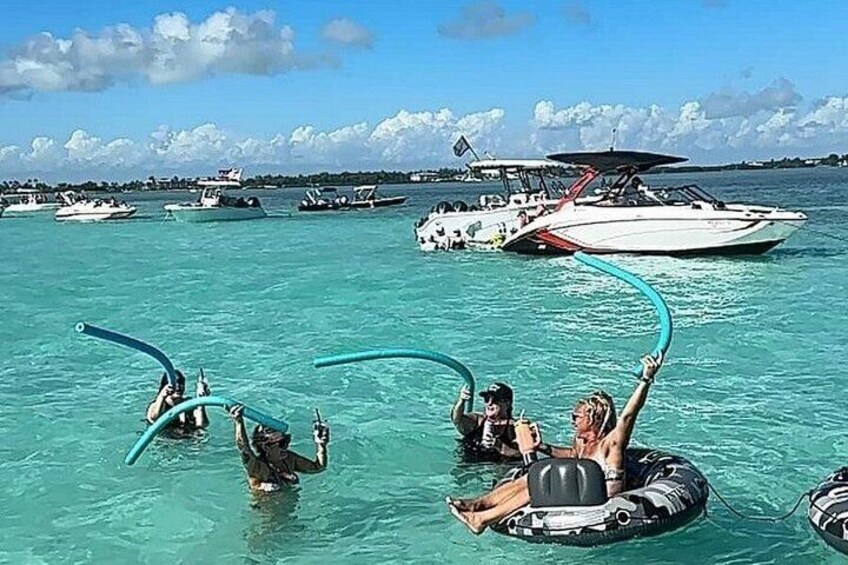 Islamorada Sandbar Escape Sightseeing Paddleboarding and Swimming 3