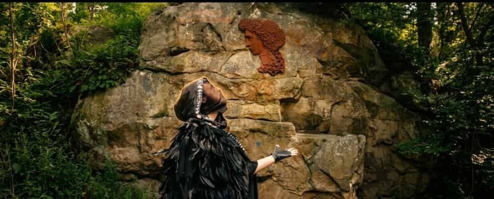 Picture 6 for Activity The Mysteries of Fontainebleau Forest : immersive Tour 4