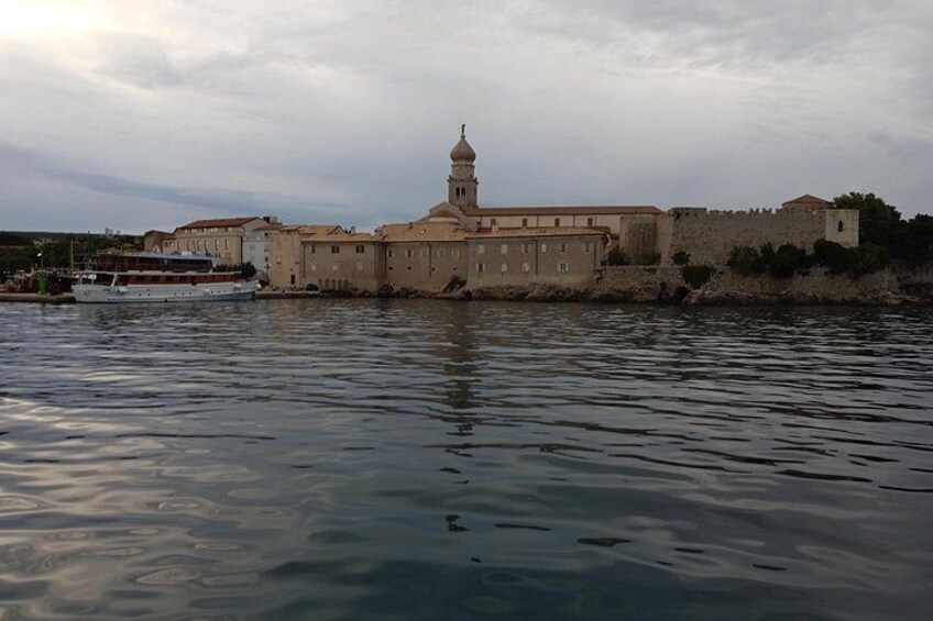 Evening Boat Trip: Punat to Krk City + 2 Hours Free Time 5