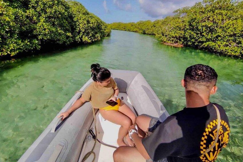 Isla Grande Panama Island Hopping and Portobelo Fort Tour 1