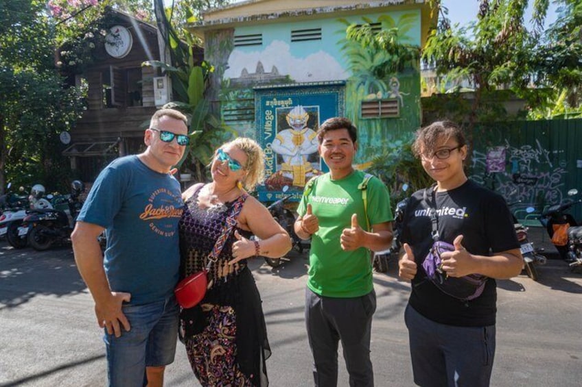 Siem Reap Morning Food Tour with Market Walking and Street Art 5