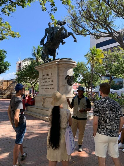 Picture 3 for Activity A Pearl In The Caribbean-walking tour in English 2